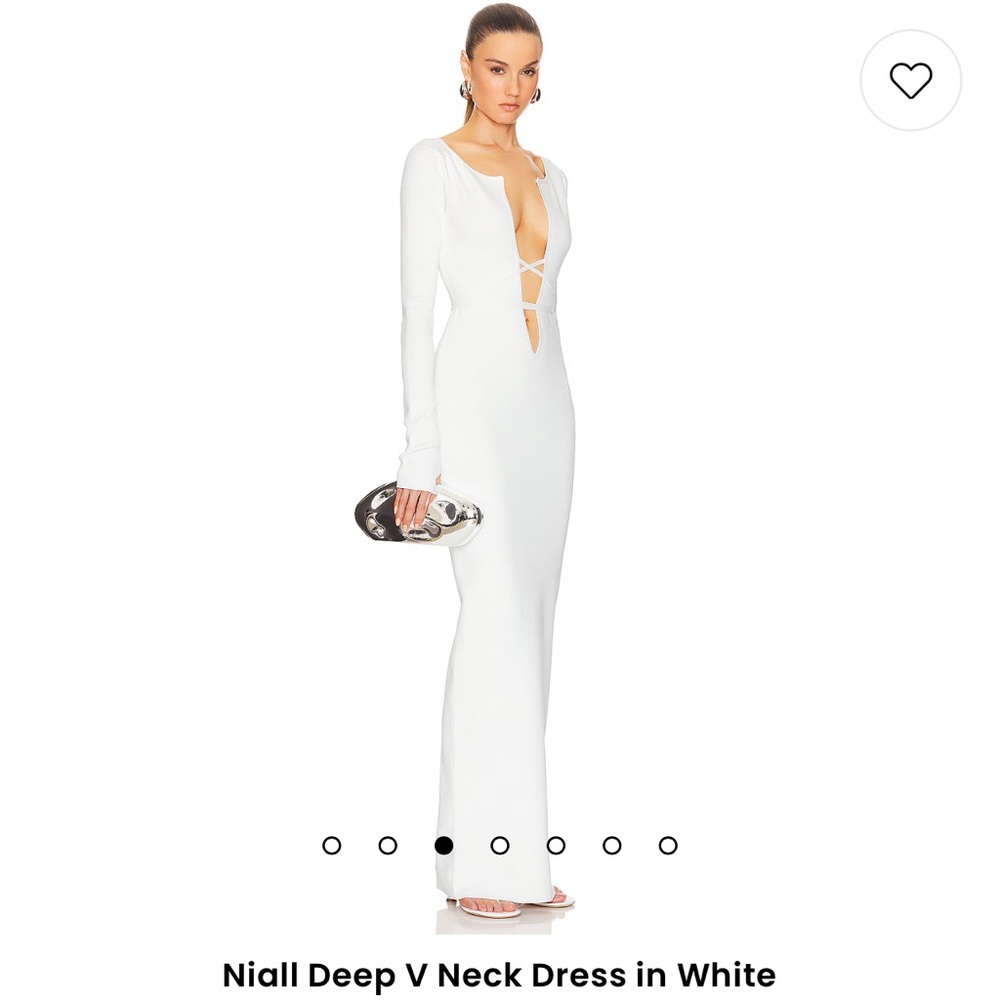 Helsa Elegant White Long Sleeve V-Neck Dress